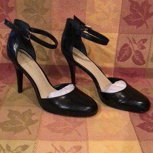 NEW! Nine West ankle strap heels NEW!